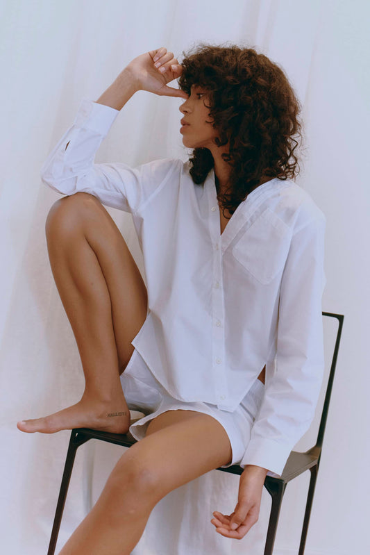 White Signature shirt